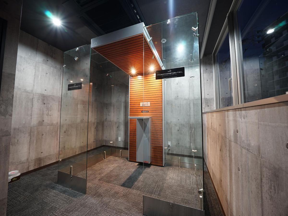 Wellcabin Tenjin - Male Only Fukuoka  Eksteriør billede